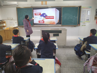 盛世莲花开，共筑中国梦