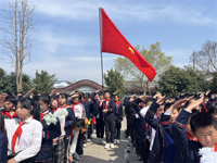 清明祭先烈   薪火永相传