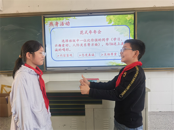 f529d5caa3eb4455941946b80cd400bc.jpg