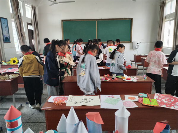 ecda61f8eb27402d98ccb2cf9d296541.jpg