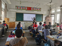 青蓝携手育新苗  汇报课堂展芳华